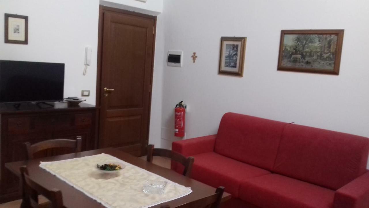 Montopoli in Val dʼArno Il Gelsoヴィラ エクステリア 写真